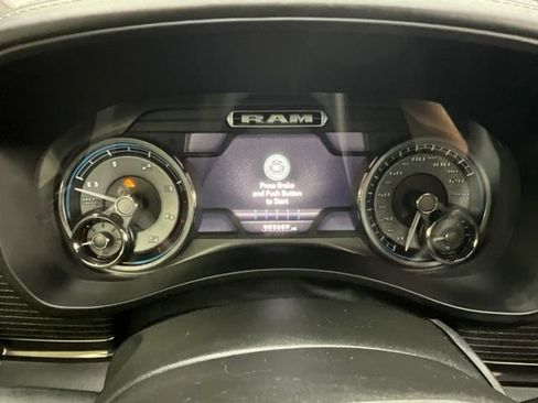 Used 2020 RAM 2500 Limited AWD/4WD image 8