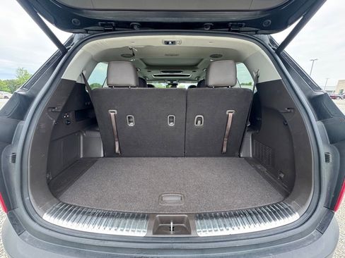 Used 2022 Kia Telluride SX w/ Towing Package AWD/4WD image 14