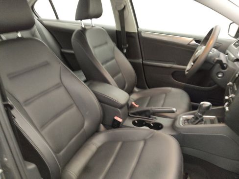 Used 2018 Volkswagen Jetta Wolfsburg Edition FWD image 21