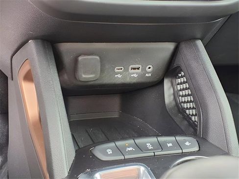 Certified 2023 Chevrolet TrailBlazer ACTIV w/ Sun and Liftgate Package image 10