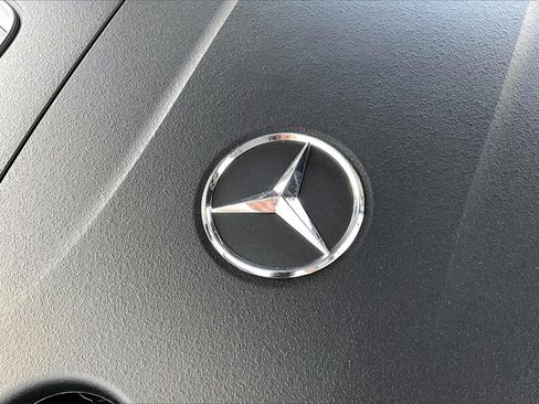 Certified 2026 Mercedes-Benz GLC 300 image 17