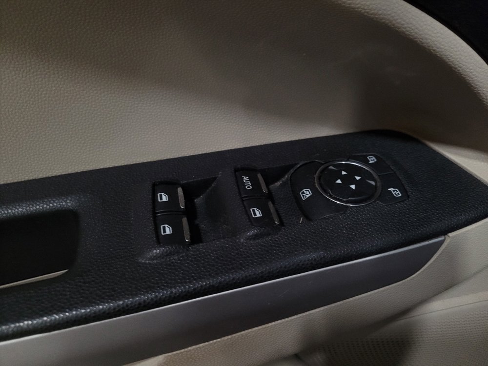 Used 2021 Ford EcoSport S AWD/4WD image 27