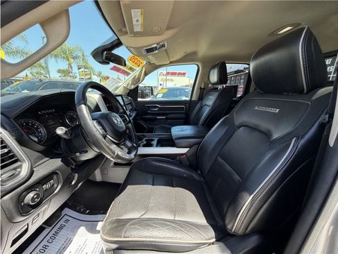 Used 2020 RAM 1500 Laramie RWD image 19