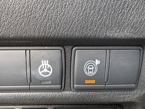 Used 2018 Nissan Armada Platinum w/ Captain Seat Package image 13