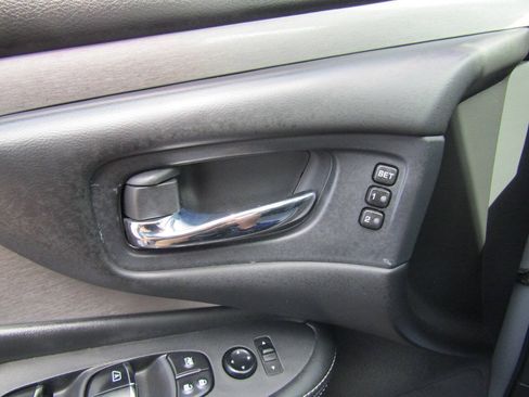 Used 2021 Nissan Murano SL AWD/4WD image 9