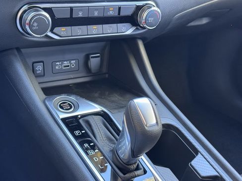 New 2025 Nissan Sentra SV image 27