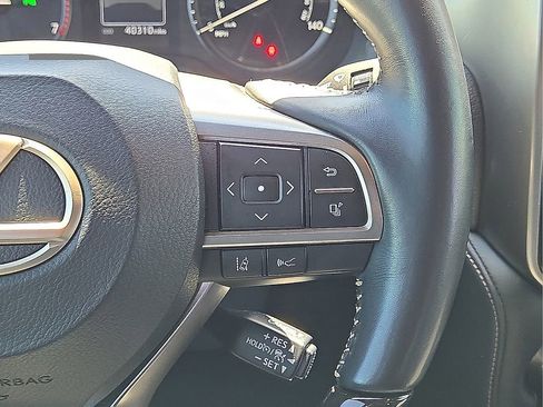 Used 2023 Lexus GX 460 Premium w/ Accessory Package image 20