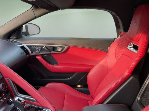 Used 2022 Jaguar F-TYPE Convertible RWD image 25