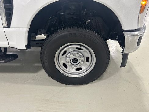 Used 2024 Ford F350 XL w/ XL Chrome Package image 3