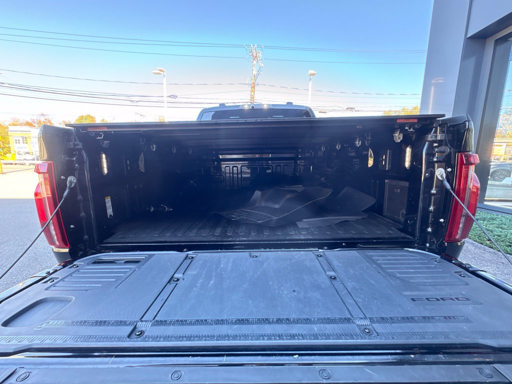 Used 2025 Ford F150 Raptor AWD/4WD image 23