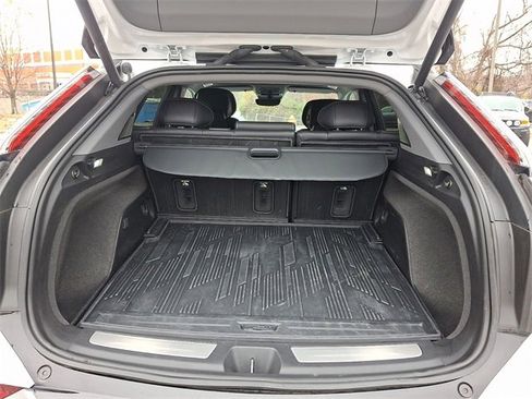 Certified 2025 Cadillac Optiq Luxury 2 w/ LPO, Floor Liner Package image 10