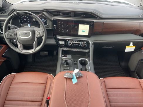 New 2026 GMC Sierra 1500 Denali Ultimate image 18