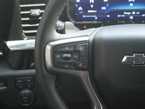Used 2024 Chevrolet Silverado 1500 LT Trail Boss w/ Convenience Package II AWD/4WD image 21