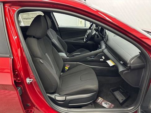 New 2026 Hyundai Elantra Sport image 13