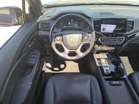Certified 2021 Honda Pilot Black Edition image 29