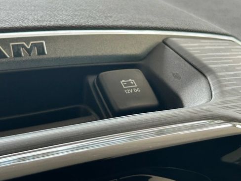 Used 2023 RAM 1500 Laramie AWD/4WD image 58
