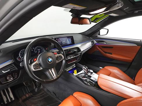 Used 2019 BMW M5 image 14