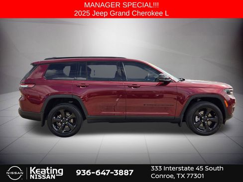 Used 2025 Jeep Grand Cherokee L Limited w/ Black Appearance Package AWD/4WD image 2