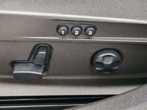 Used 2022 Alfa Romeo Giulia Ti image 17