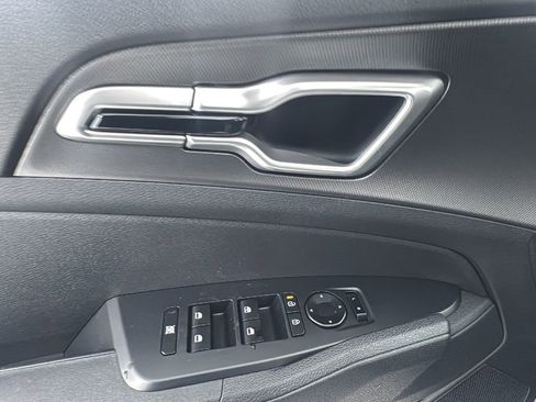 New 2026 Kia Sportage S image 19