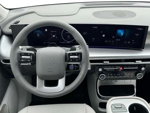 New 2026 Hyundai Ioniq 9 SEL AWD/4WD image 17