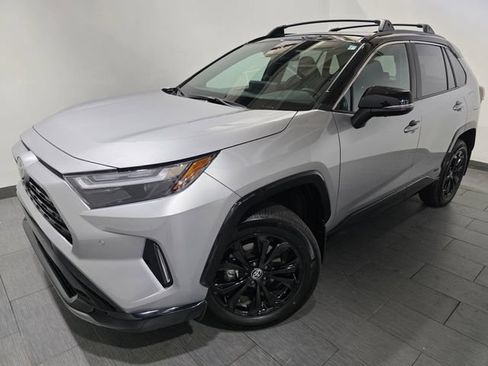 Used 2025 Toyota RAV4 XSE w/ Advanced Technology Package AWD/4WD image 1