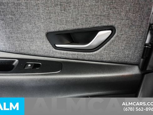 Used 2023 Hyundai Elantra Limited FWD image 49