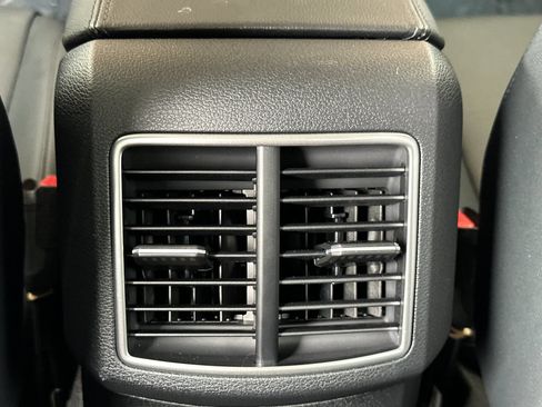 Used 2025 Kia Sportage EX w/ Premium Package FWD image 16