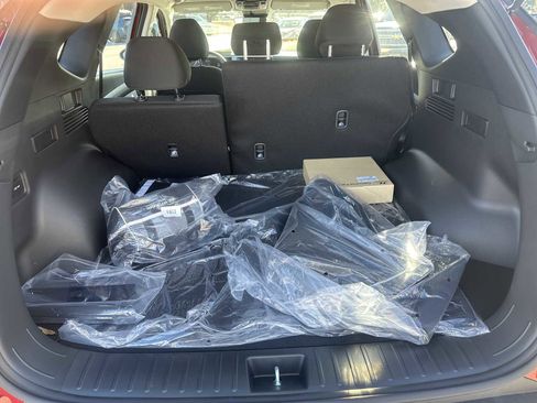 New 2026 Hyundai Tucson Blue SE image 27