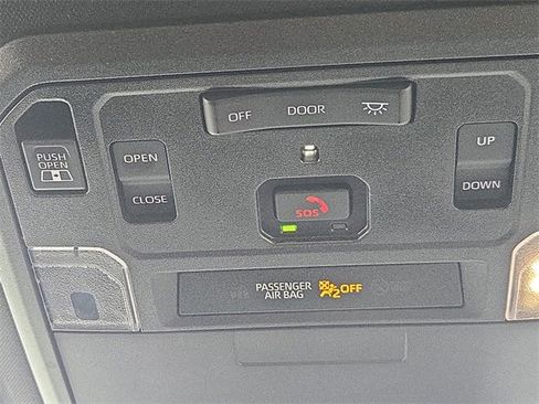 Certified 2024 Toyota Tacoma Limited w/ Limited Package (LT) image 23