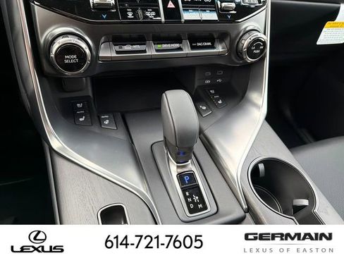 New 2026 Lexus LX 700h Overtrail image 28