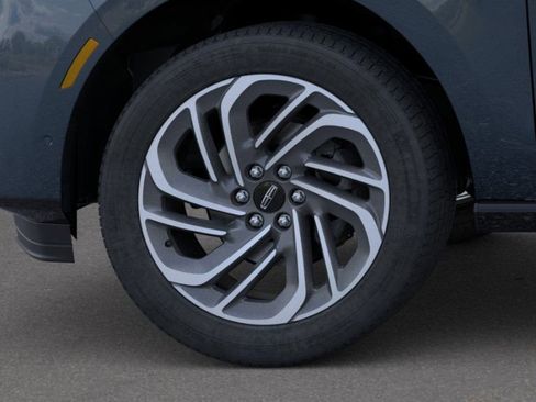 New 2025 Lincoln Navigator Reserve image 19