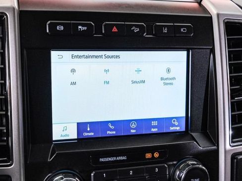 Used 2020 Ford F350 Lariat w/ Lariat Value Package AWD/4WD image 30