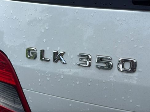 Used 2011 Mercedes-Benz GLK 350 4MATIC image 5
