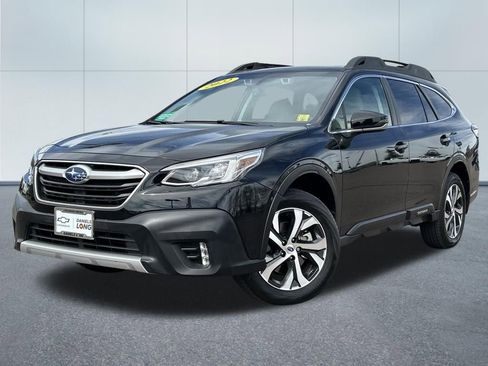 Used 2022 Subaru Outback Limited XT image 1