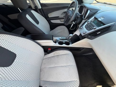 Used 2014 Chevrolet Equinox LS FWD image 11