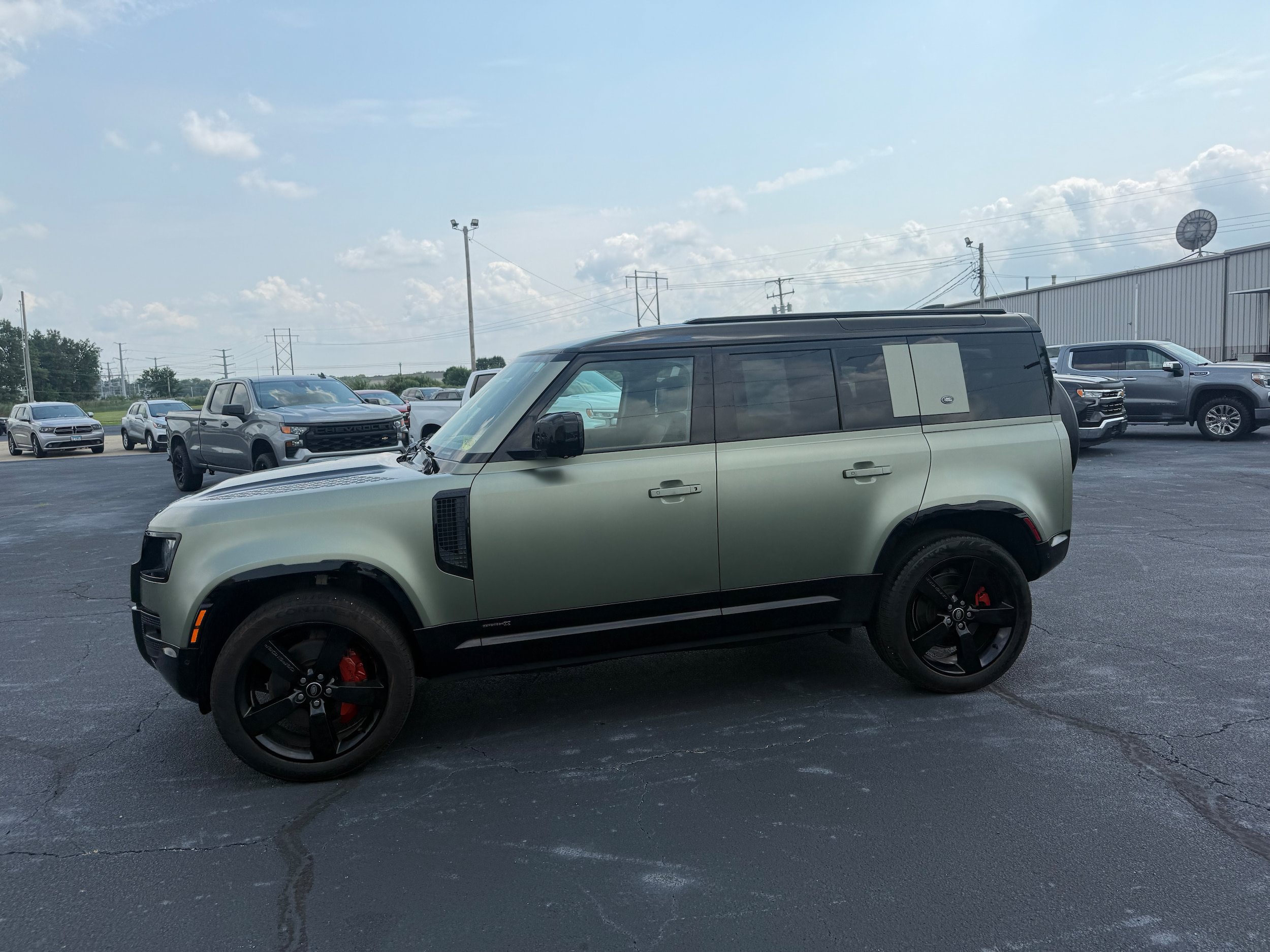 Used 2022 Land Rover Defender 110 X AWD/4WD image 4