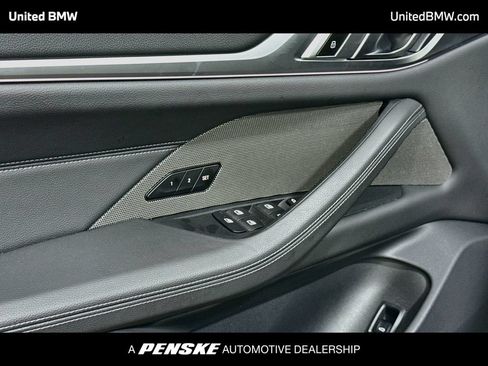 Used 2025 BMW 430i w/ Premium Package RWD image 3