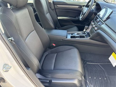 Used 2022 Honda Accord LX image 13