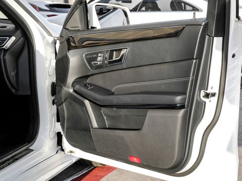 Used 2014 Mercedes-Benz E 350 Sedan w/ Premium 1 Package image 39