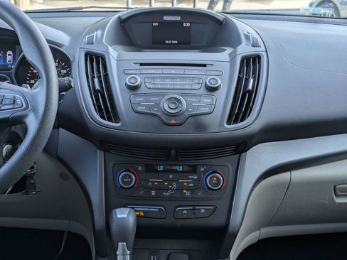 Used 2017 Ford Escape SE AWD/4WD image 23
