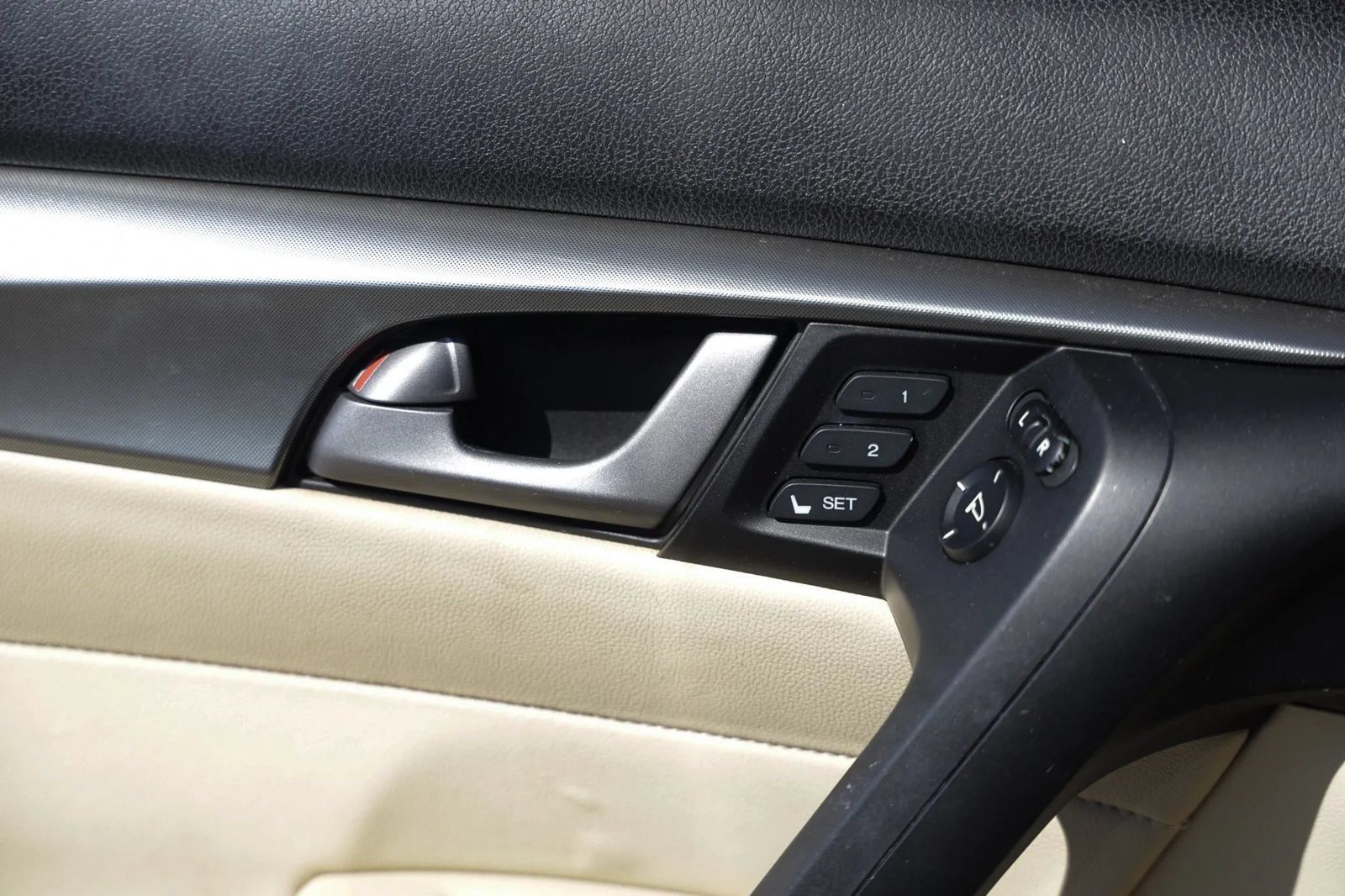 Used 2010 Acura TL FWD image 40