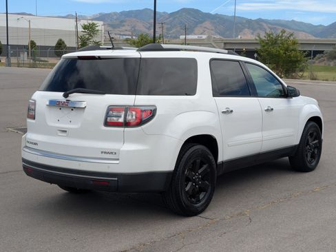 Used 2016 GMC Acadia SLE AWD/4WD image 3