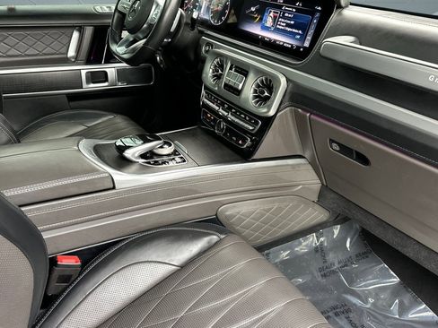 Used 2021 Mercedes-Benz G 550 image 33