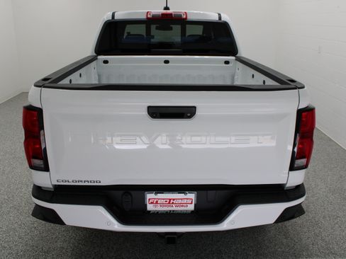 Used 2026 Chevrolet Colorado LT w/ LT Convenience Package RWD image 8