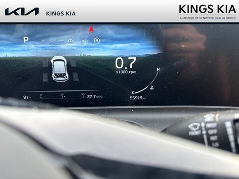 Used 2024 Kia Seltos EX AWD/4WD image 3