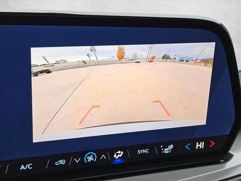 New 2026 Chevrolet Traverse LT w/ Midnight/Sport Edition image 13