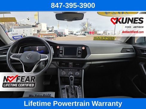 Used 2024 Volkswagen Jetta S image 31