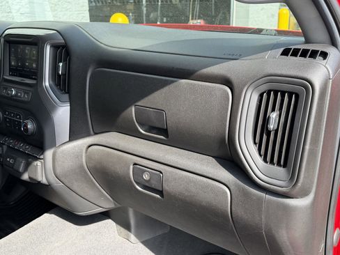 Used 2021 Chevrolet Silverado 1500 Custom image 47