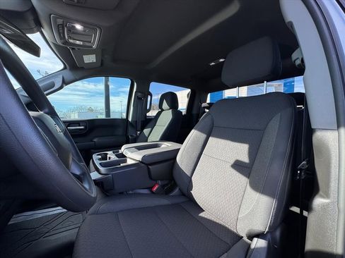 Used 2026 Chevrolet Silverado 1500 Custom w/ Turbomax Blackout Package image 16